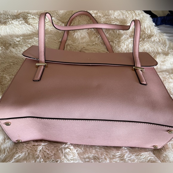 Large Kate Spade Handbag - Picture 5 of 6